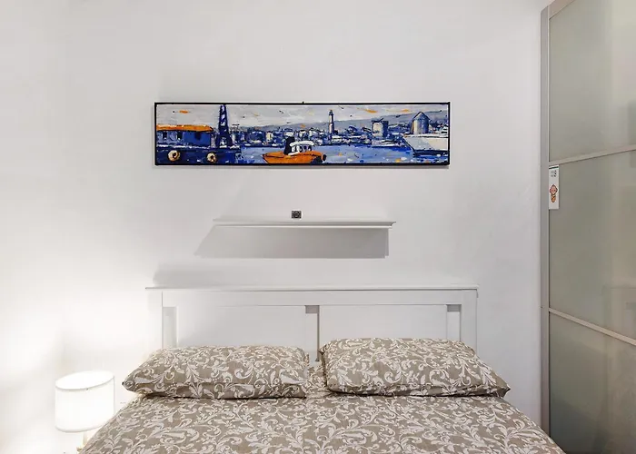 A 2 Passi Da De Ferrari 热那亚